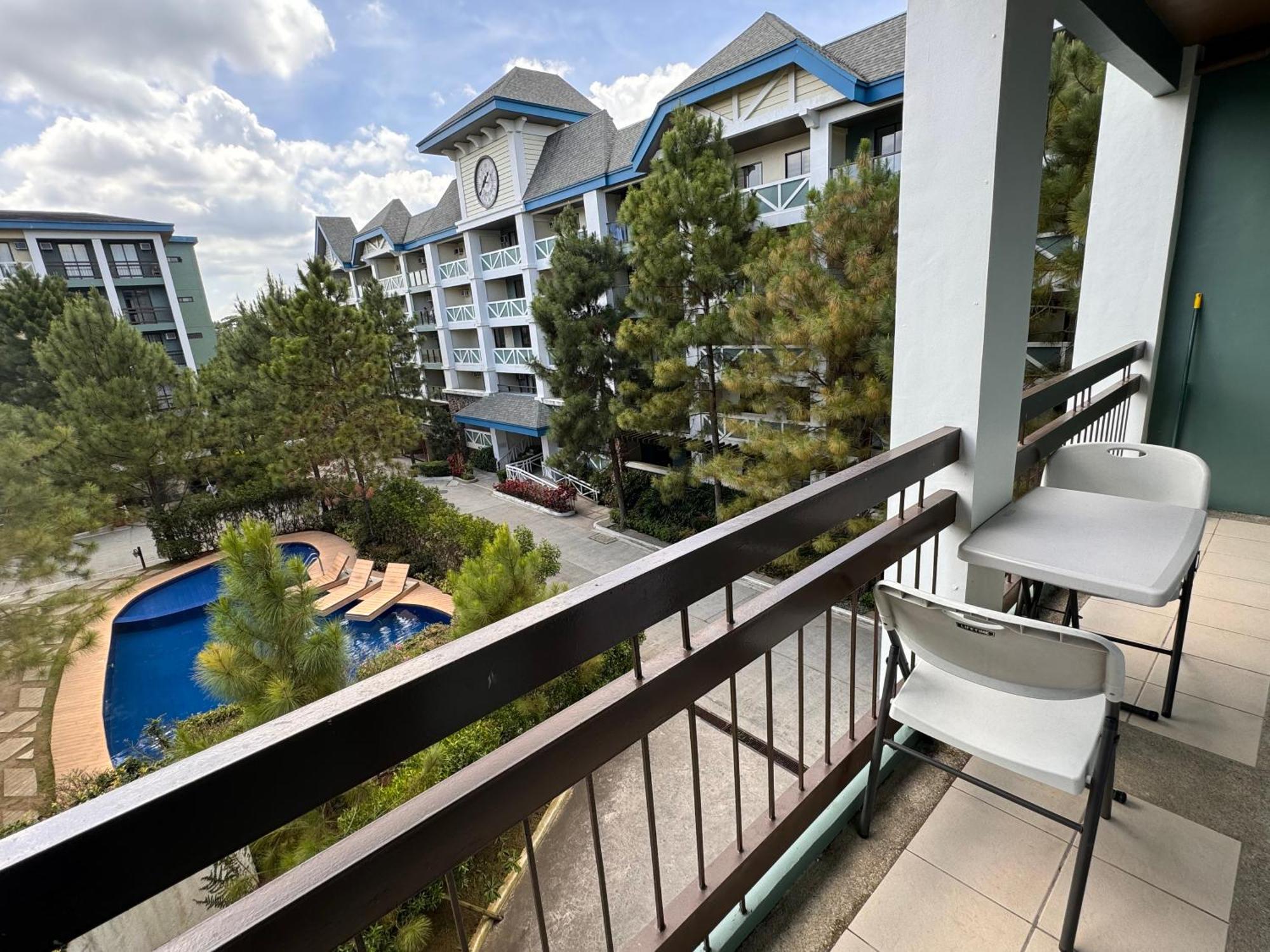 Cozyvilla At Pine Suites Tagaytay 2Br Or Studio With Free Parking 2Br In Basement Parking And Studio In Offsite Parking Tagaytay City ภายนอก รูปภาพ