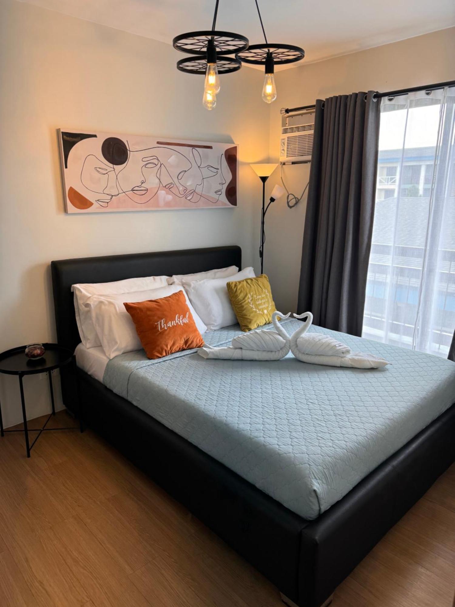Cozyvilla At Pine Suites Tagaytay 2Br Or Studio With Free Parking 2Br In Basement Parking And Studio In Offsite Parking Tagaytay City ภายนอก รูปภาพ